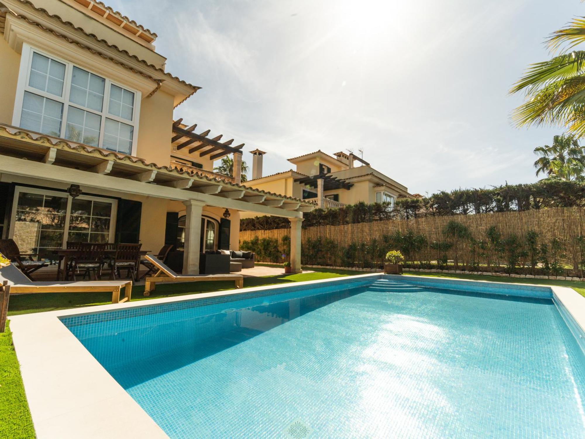 Casa Pinsa - Grosszuegiges Mediterran-Stilvolles Ferienhaus Mit Eigenem Pool In Puig De Ros 柳奇马约尔 外观 照片