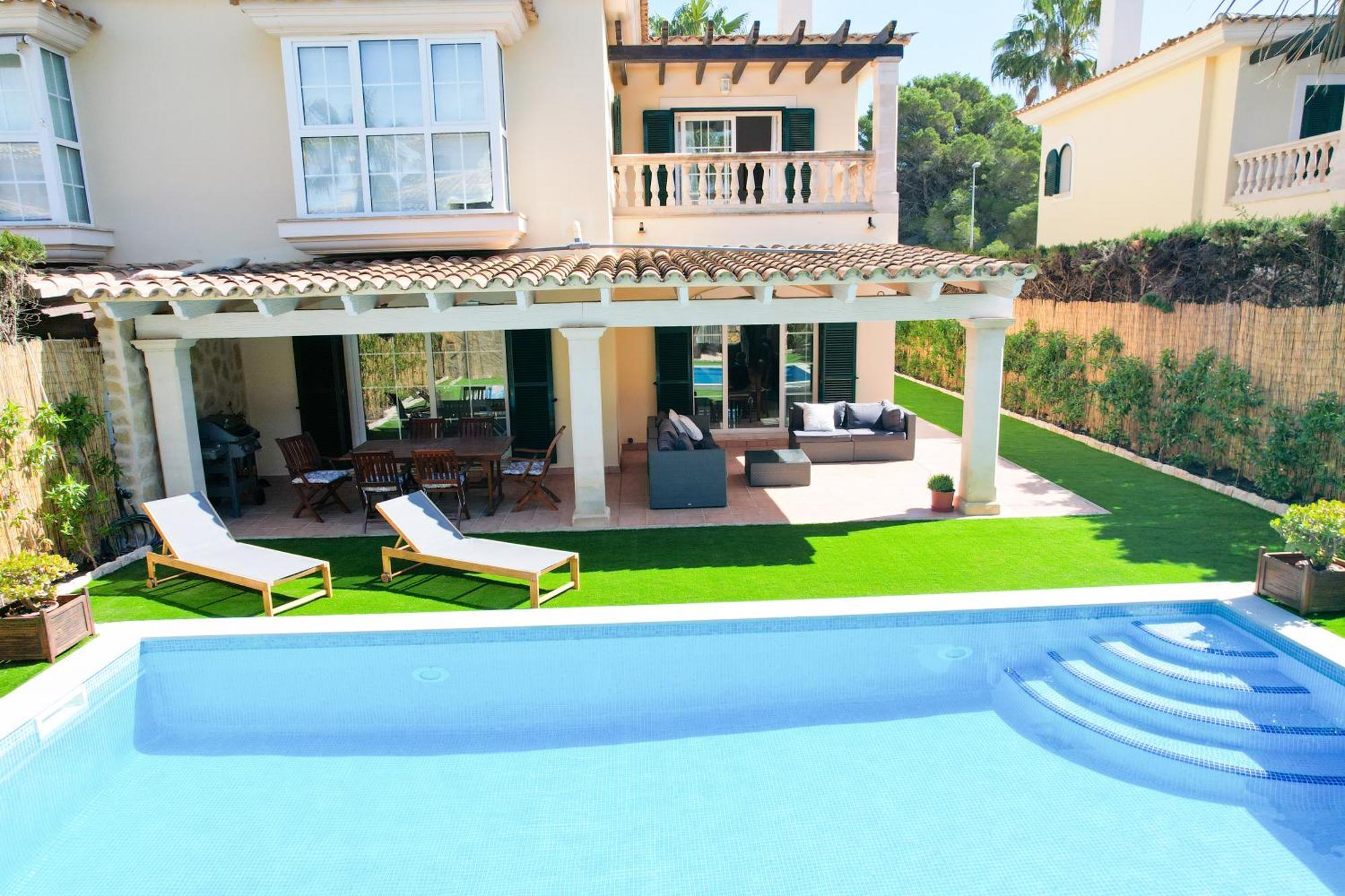 Casa Pinsa - Grosszuegiges Mediterran-Stilvolles Ferienhaus Mit Eigenem Pool In Puig De Ros 柳奇马约尔 外观 照片