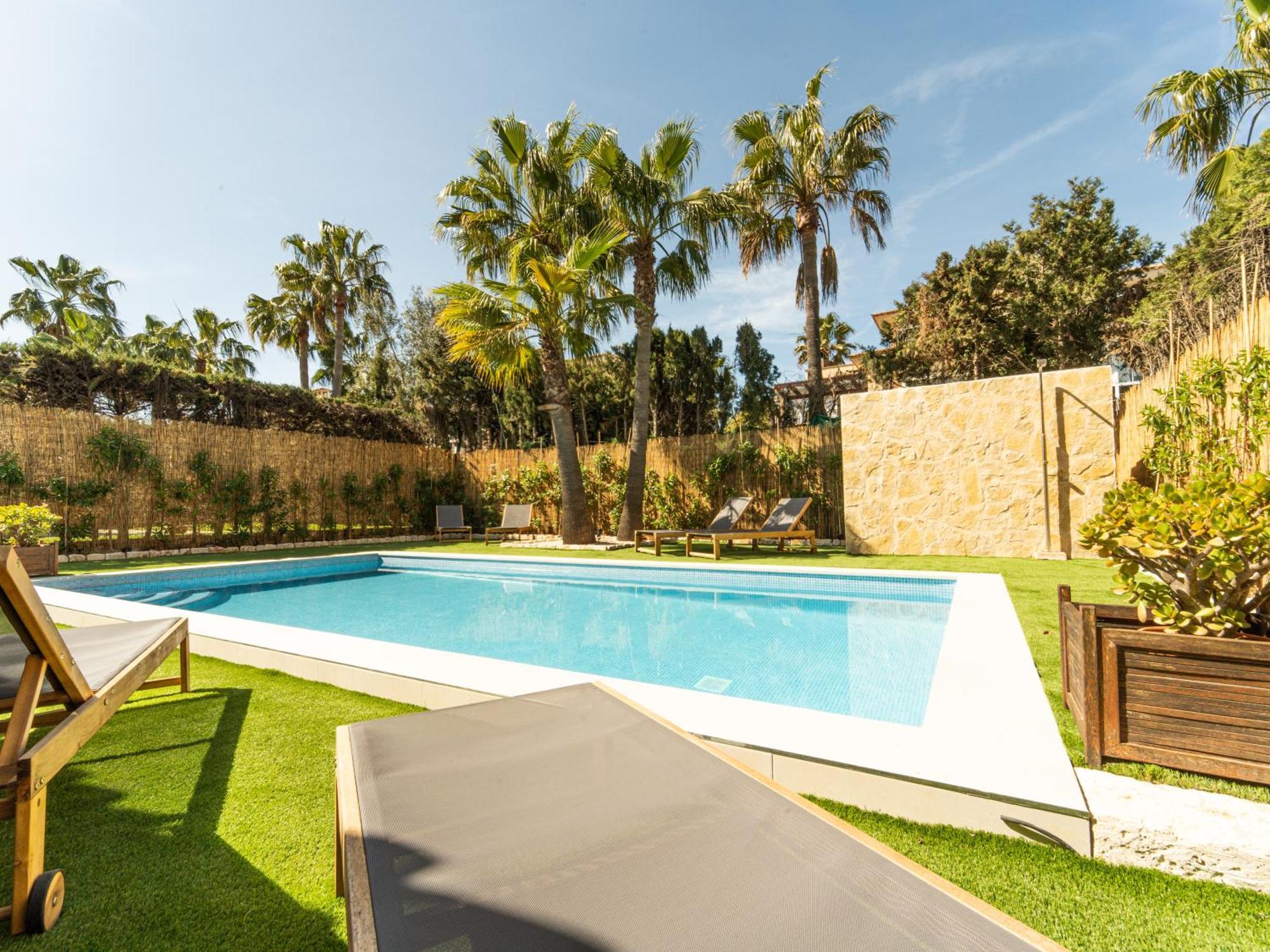 Casa Pinsa - Grosszuegiges Mediterran-Stilvolles Ferienhaus Mit Eigenem Pool In Puig De Ros 柳奇马约尔 外观 照片